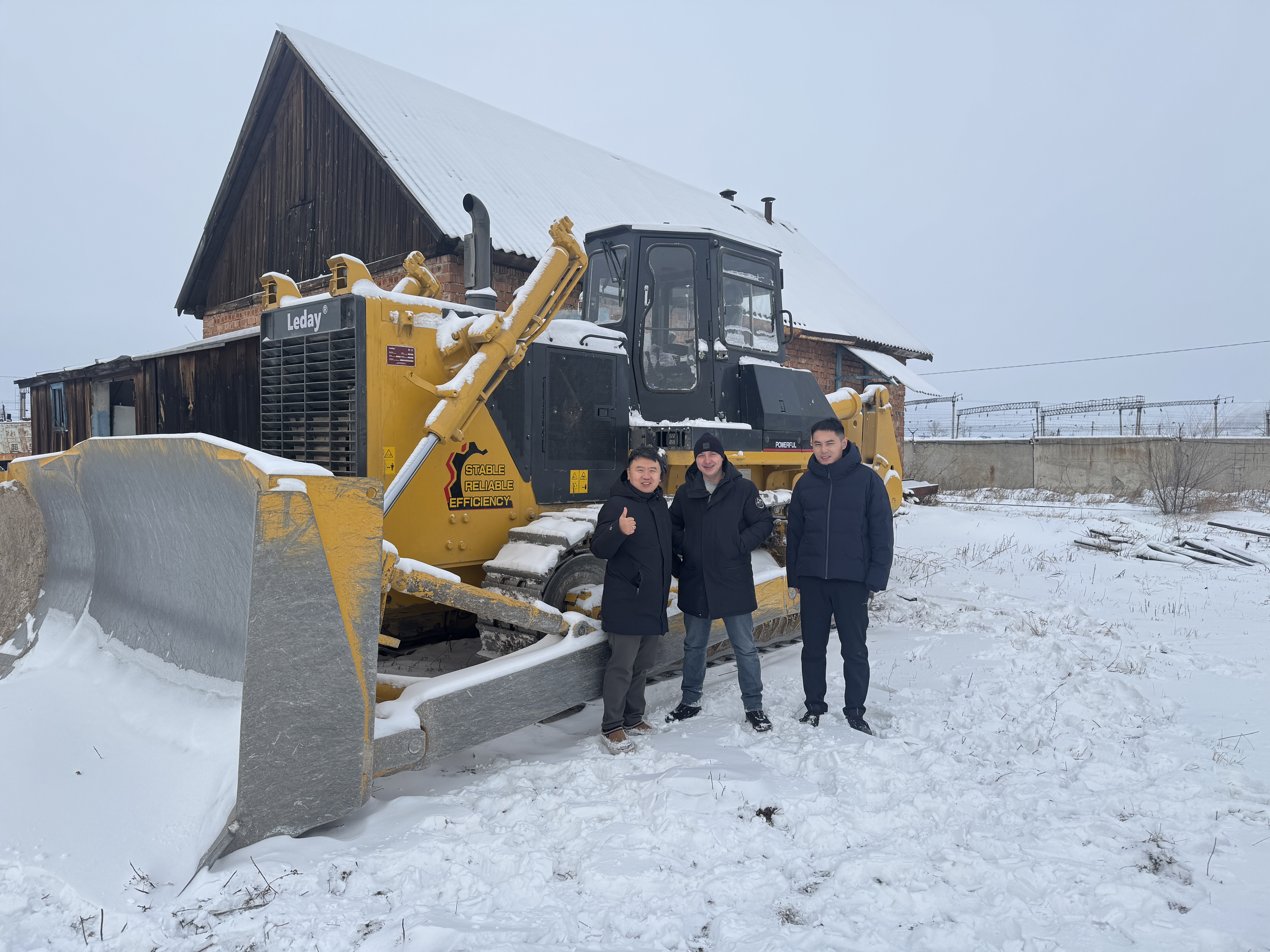 Leday推土机驰骋海外，硬核品质获赞